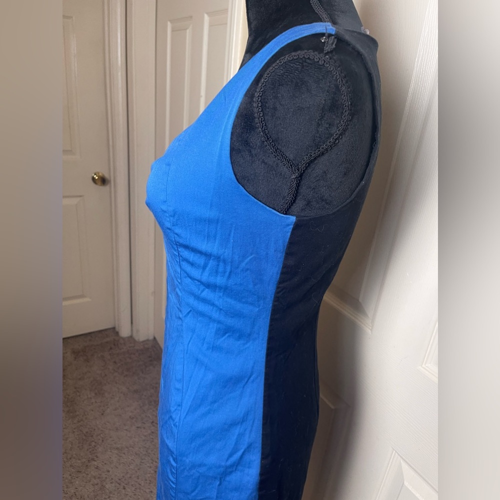 T Tahari Sleeveless Fitted Sheath Dress Blue/Black Size 6 - Picture 6 of 11
